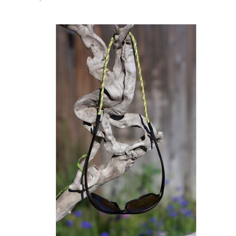 Fly Vines Eyeware Retainer