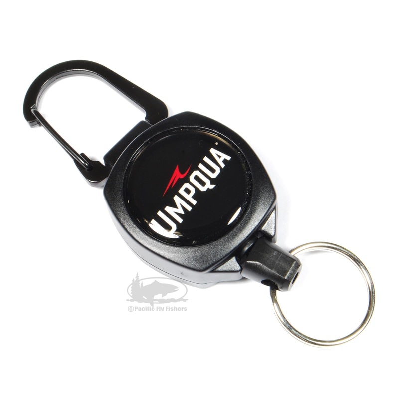 Umpqua Medium Zinger with Carabiner Attachment