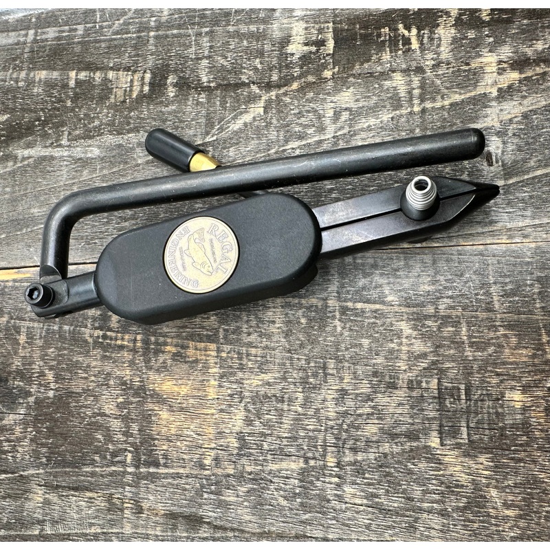 Regal Medallion Series Vise Head / Trad Jaws / Short Stem & Swivel