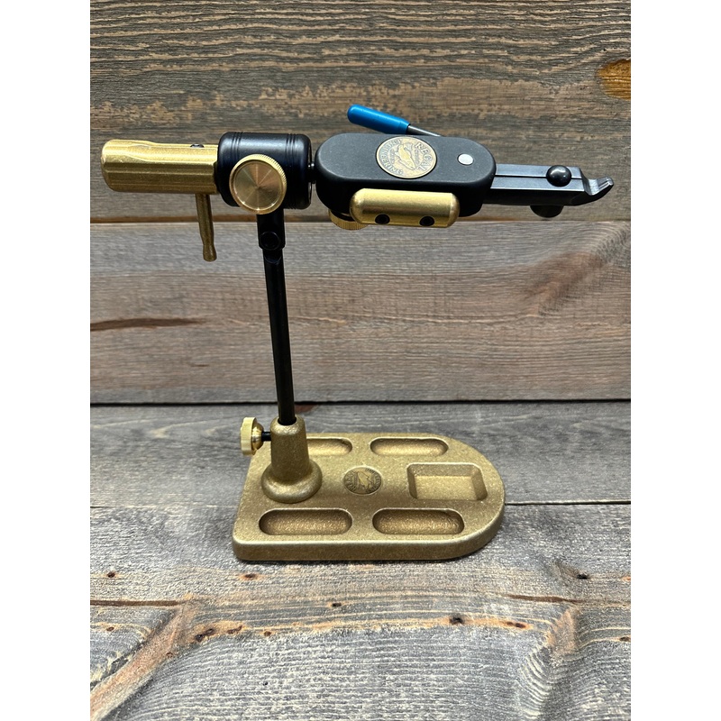 Regal Revolution Hook Jaw with Bronze Pocket Base