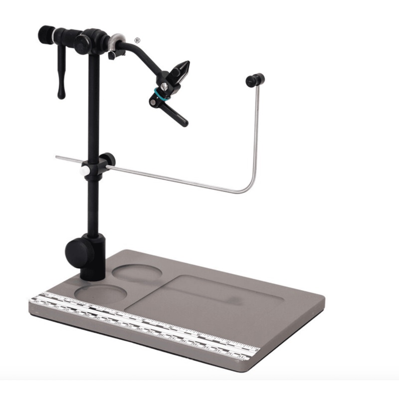 Traveler 2300 Series Streamer Pedestal Base Model