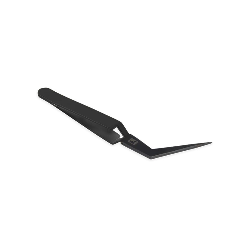 Loon Mini Curved D-Loop Tweezer – Black